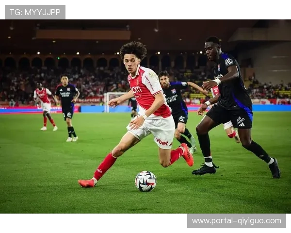 英超俱乐部商业开发与球员转会市场互动